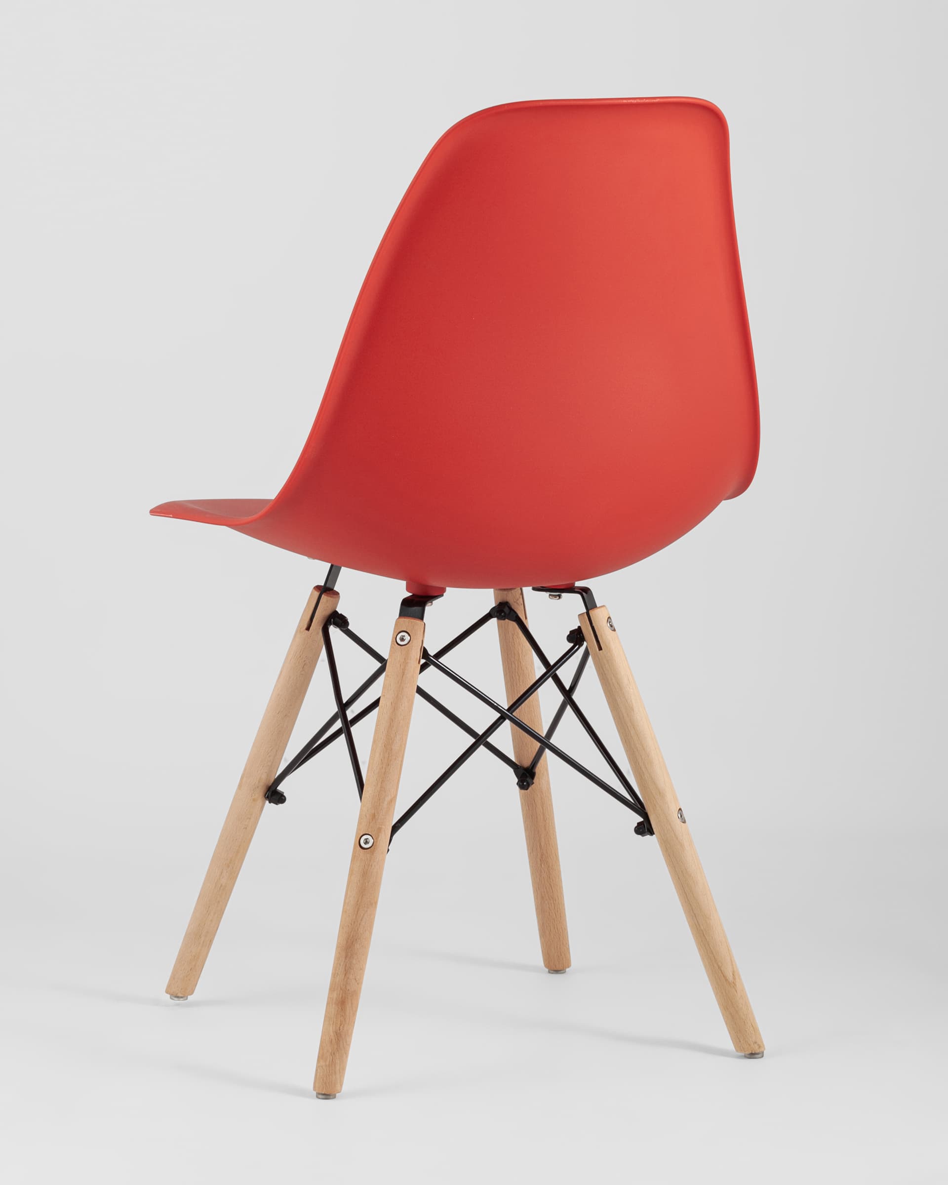 Стул Eames Style DSW красный (разборный каркас) из Италии