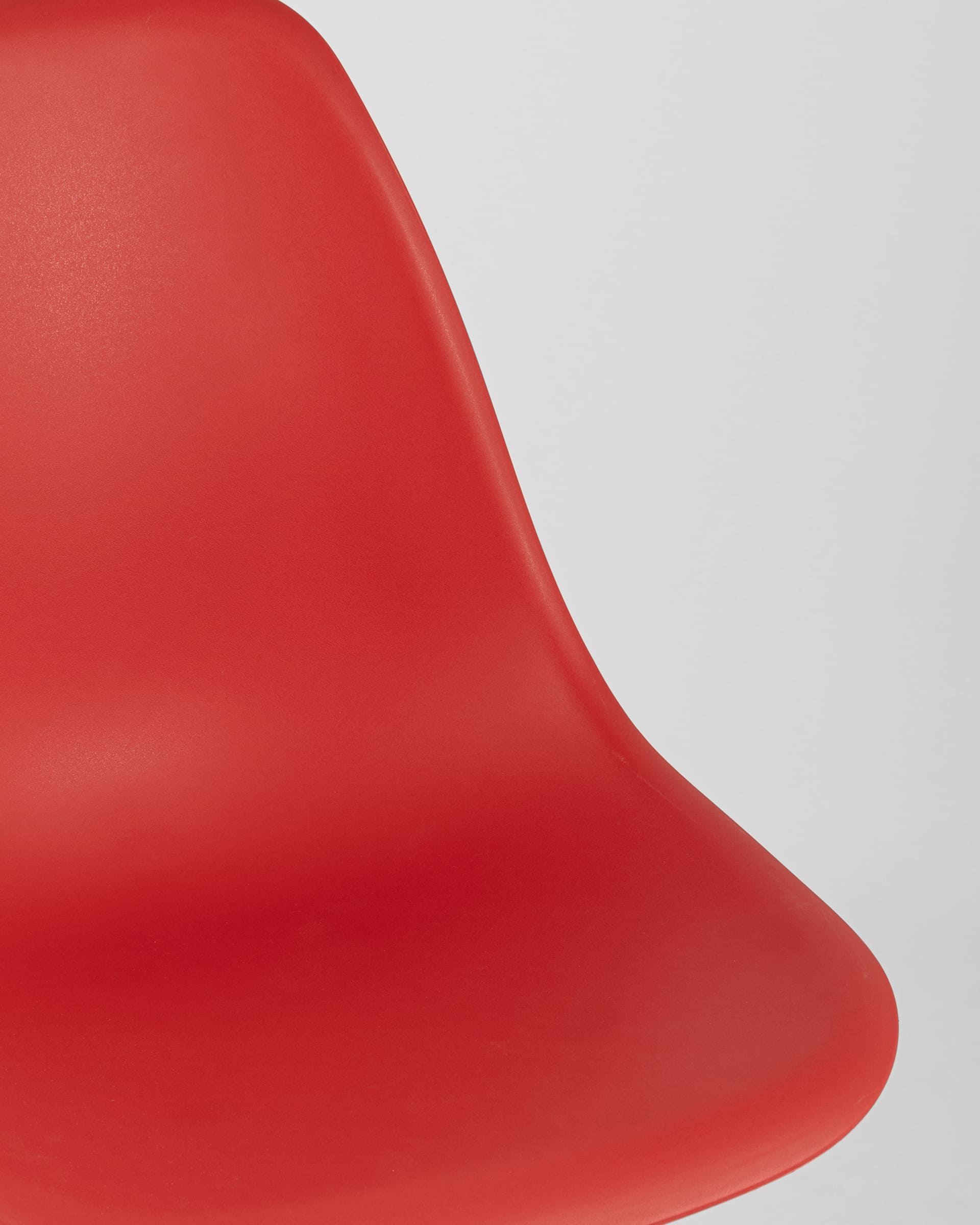 Стул Eames Style DSW красный x4 из Италии