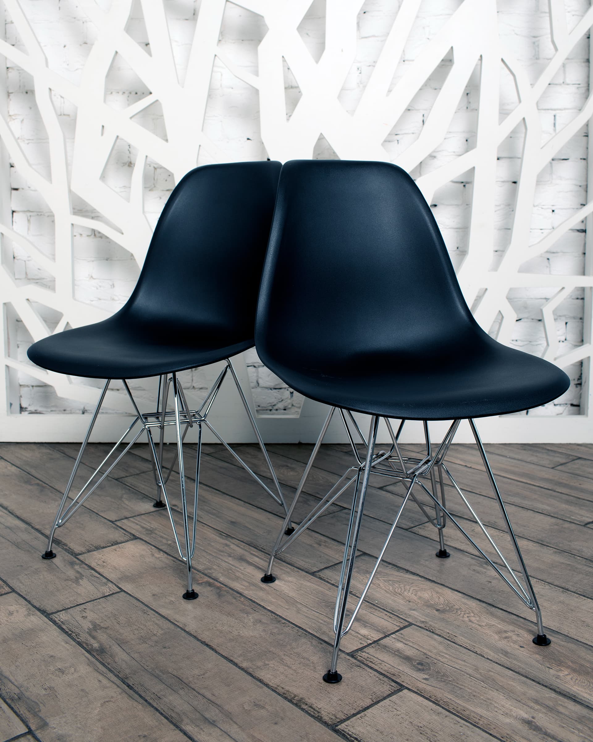 Стул Eames DSR черный из Италии