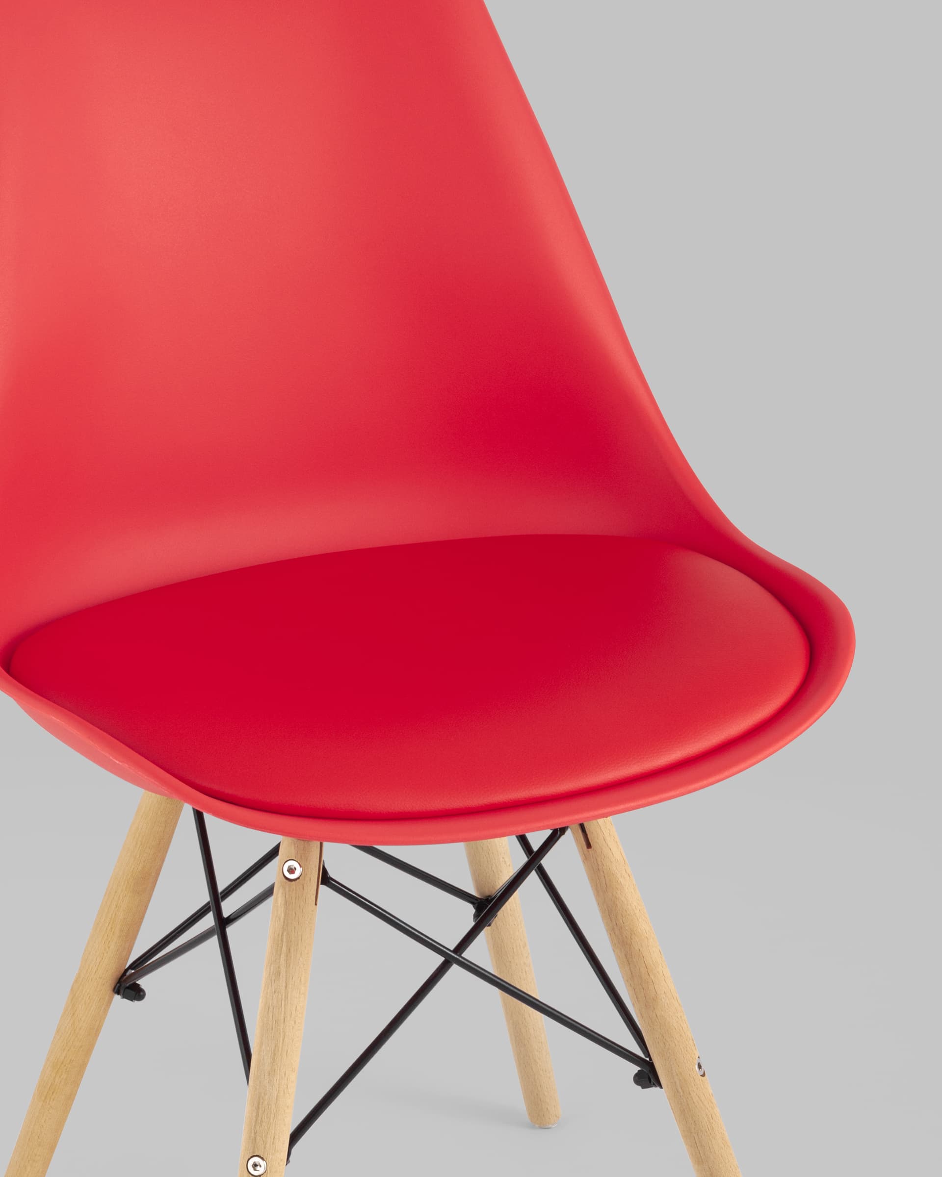 Стул Eames Soft красный из Италии