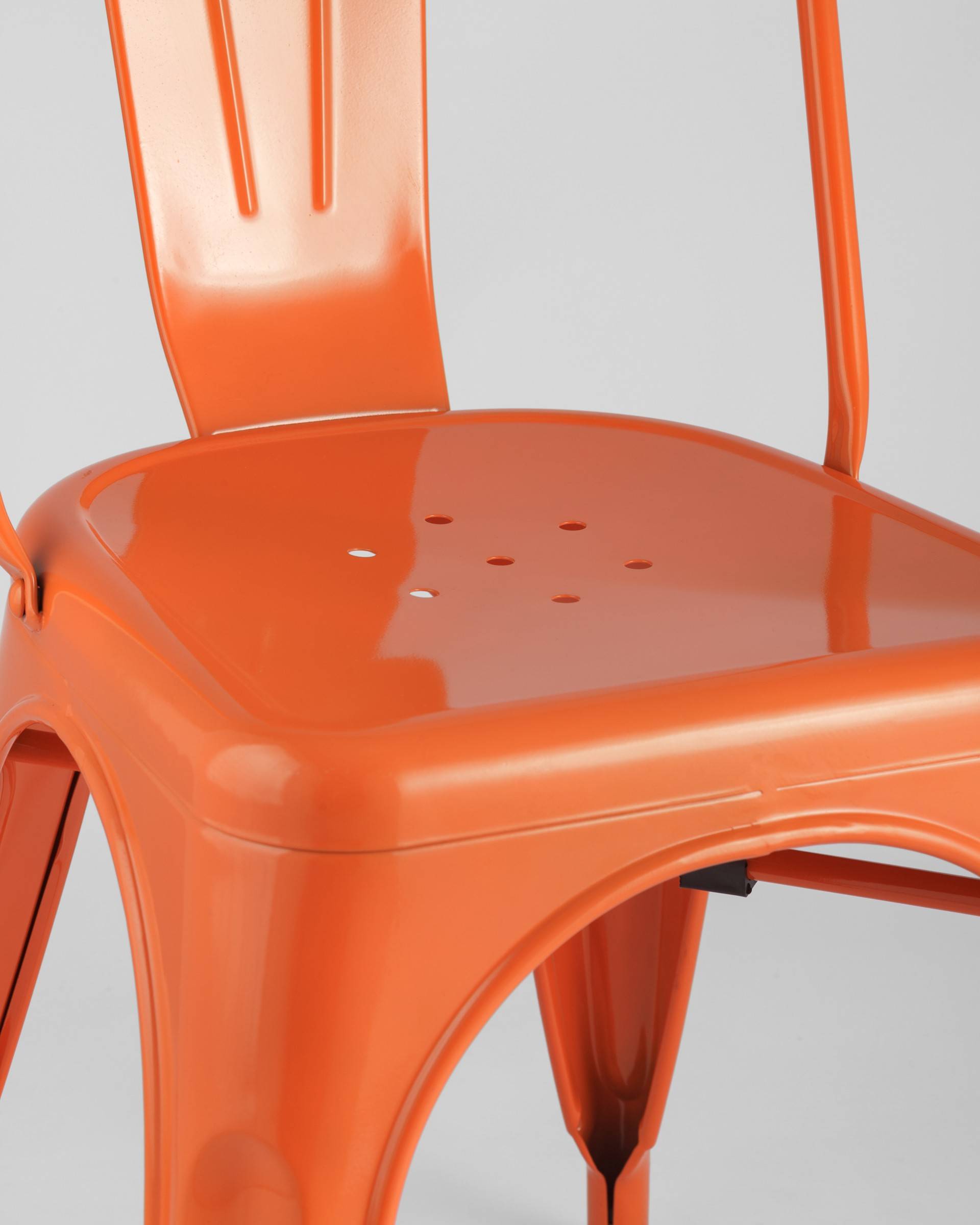 Стул TOLIX оранжевый глянцевый из Италии