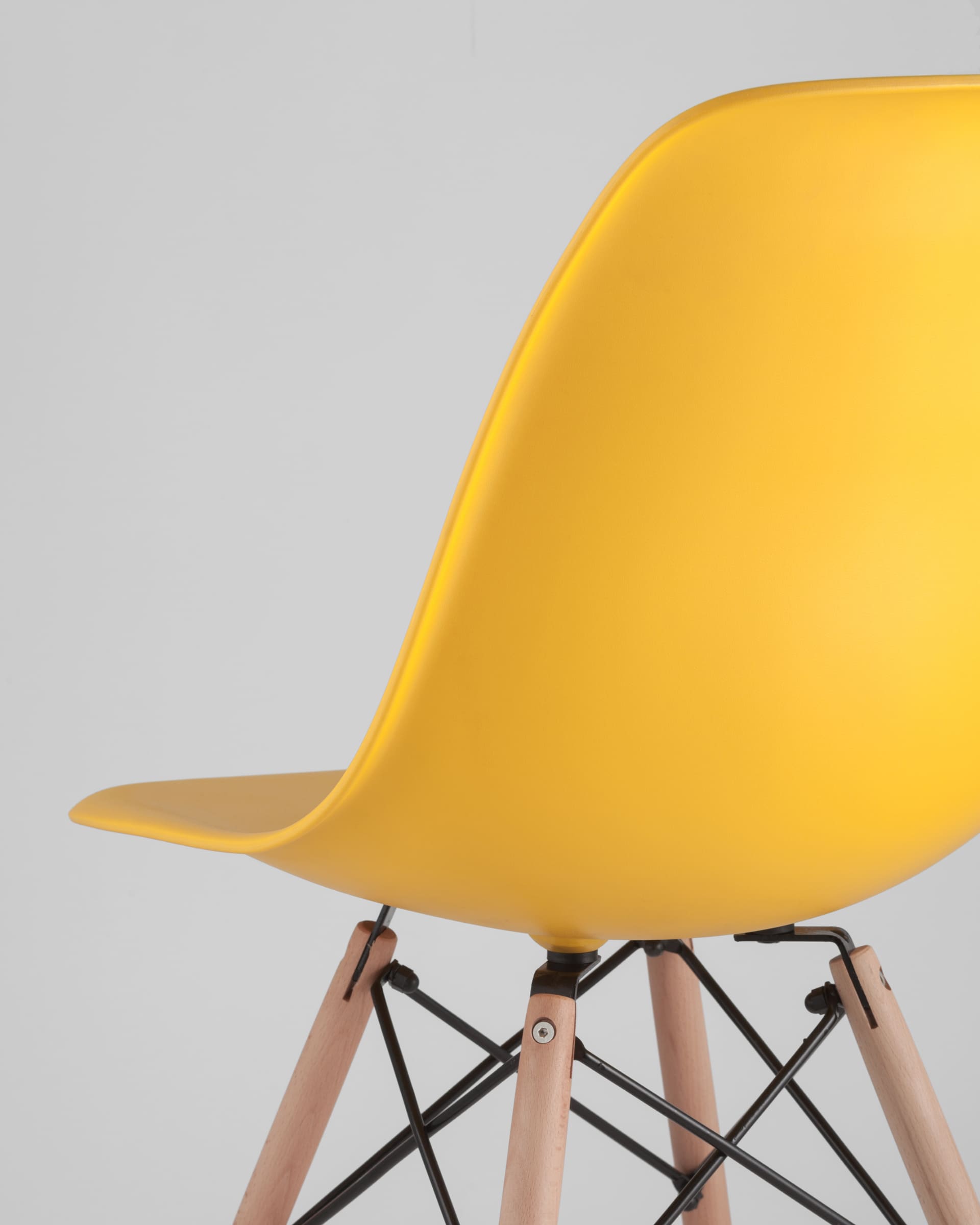 Стул Eames DSW желтый x4 из Италии