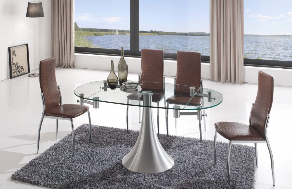 Обеденный стол Т017 из Италии