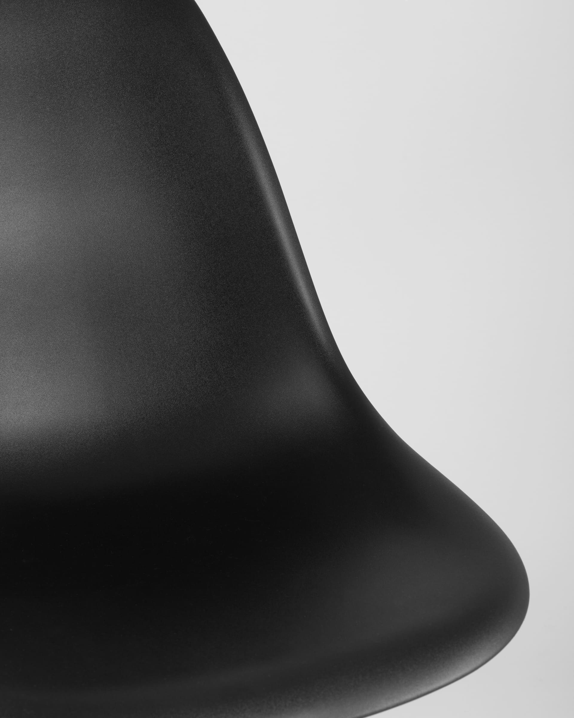 Стул Eames DSW черный x4 из Италии