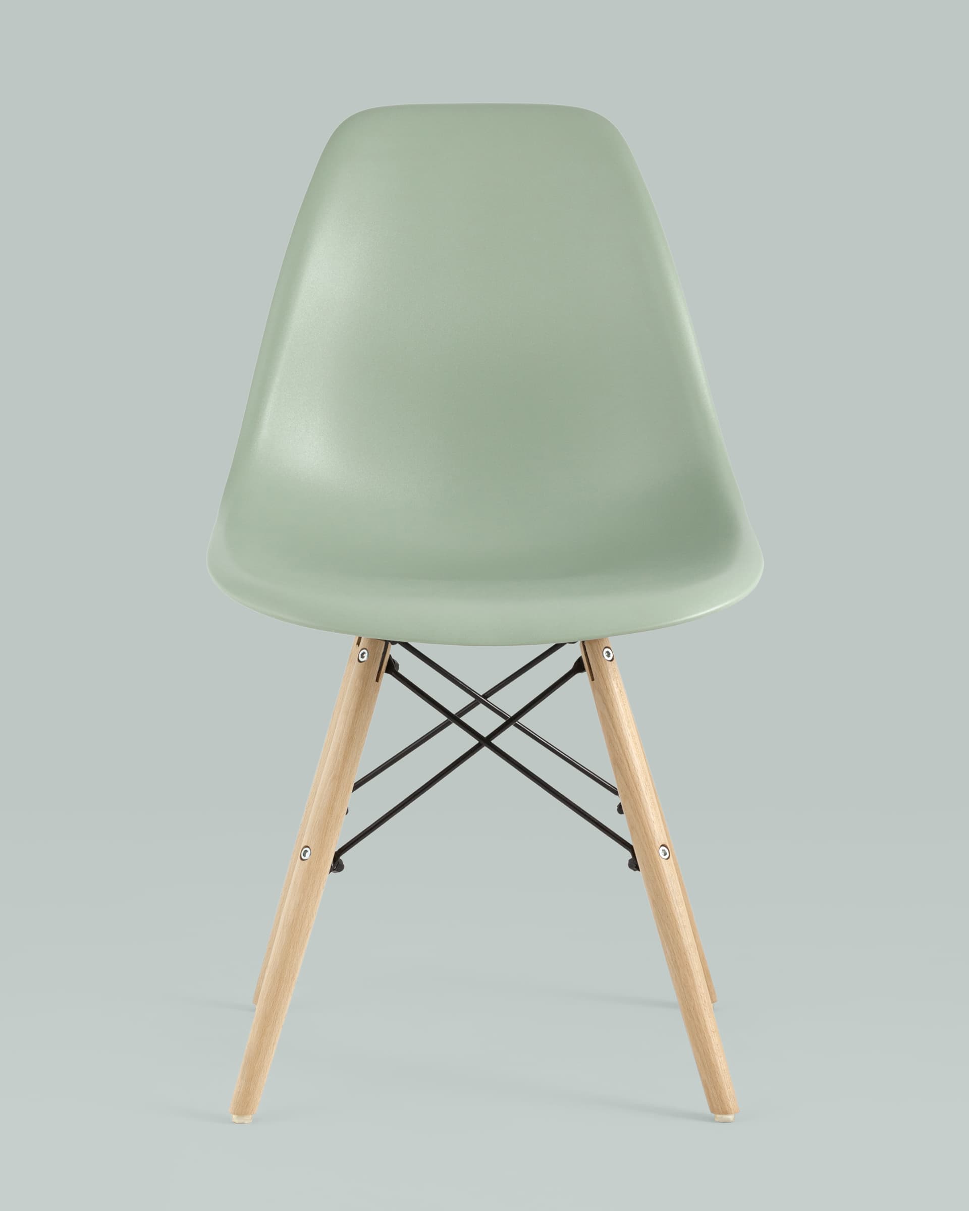 Стул Eames DSW серо-зеленый из Италии