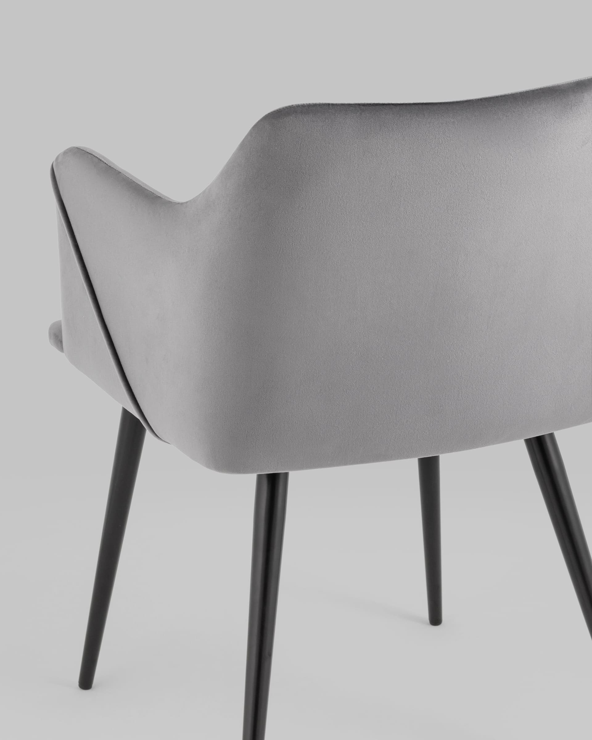 Стул с подлокотниками Джоэл велюр серый из Италии